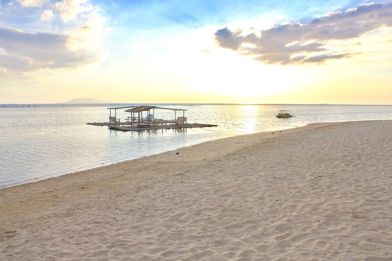 Bella Beach Resort Batangas Lian Ngoại thất bức ảnh