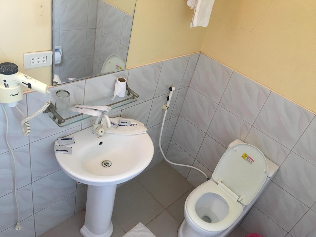Bella Beach Resort Batangas Lian Ngoại thất bức ảnh